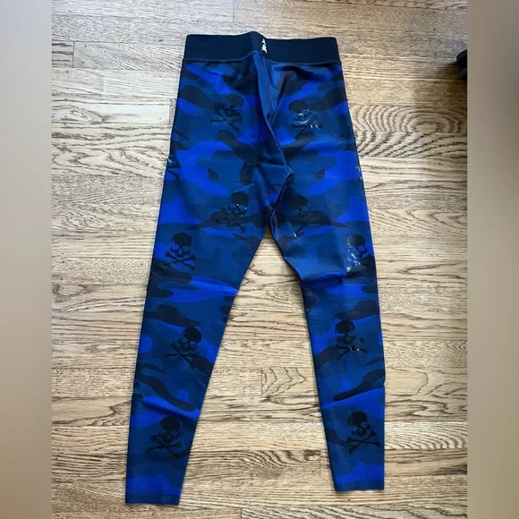 ultracor Blue and Black Camo Skull Leggings - Picture 3 of 3